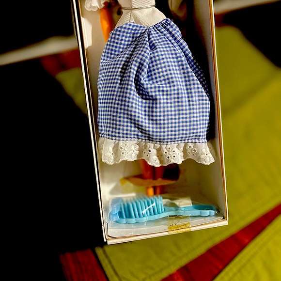 Little Debbie… Barbie collectors Edition Series 3 - Picture 5 of 7